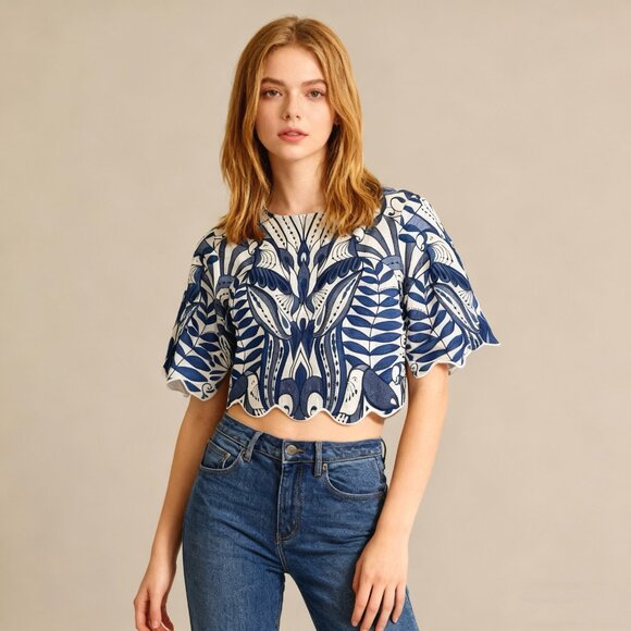 NWOT Farm Rio Linen Lace Nature Short-Sleeve Crop Wavy Blouse Size XXS Blue - Picture 1 of 10